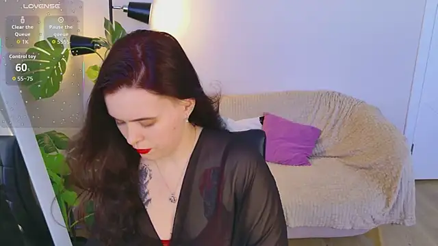 Snapshot of JustMira chatting on May 2026 09:06:01 AM JustMira online show from May 2026 09:06:01 AM
