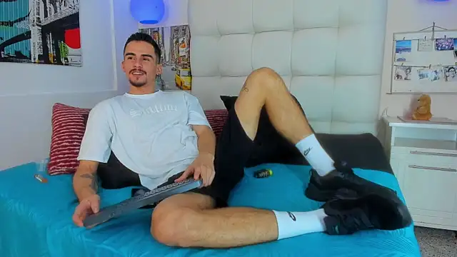 SharonTygaX online show from April 2026 04:29:01 AM