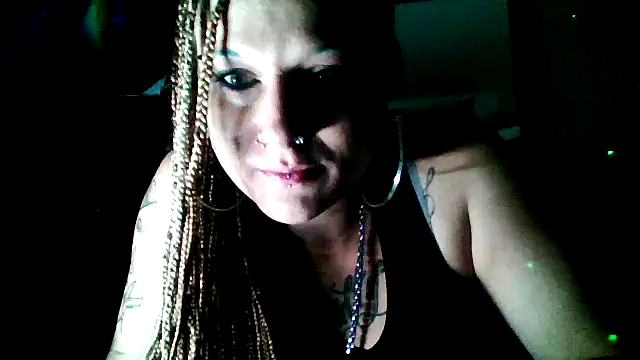 OCEANWATER1991 online show from June 2026 07:45:02 AM