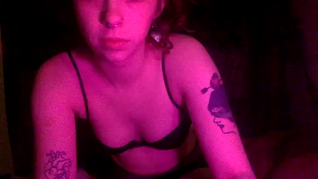 Snapshot of ivyxoxo chatting on February 2026 07:39:02 AM ivyxoxo online show from February 2026 07:39:02 AM