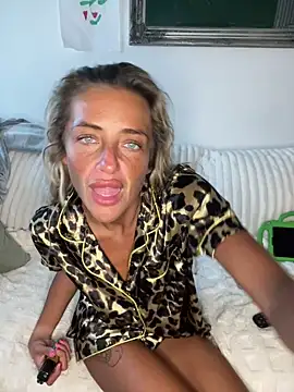 ScarlettGold  online show from May 2026 08:06:02 PM