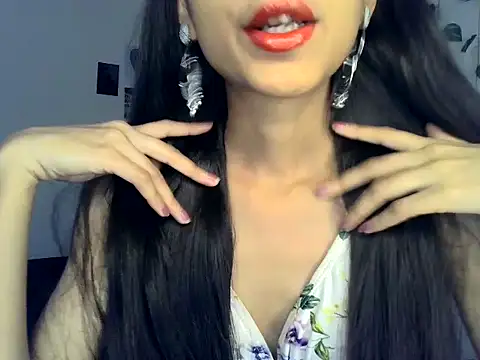 Snapshot of SIKSHA_SINGH chatting on February 2026 05:50:02 AM SIKSHA SINGH online show from February 2026 05:50:02 AM