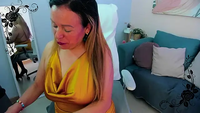 Ivonne 4 online show from March 2026 12:56:02 PM