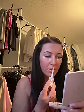 Snapshot of PinkVelvetx chatting on February 2026 05:09:02 PM PinkVelvetx online show from February 2026 05:09:02 PM