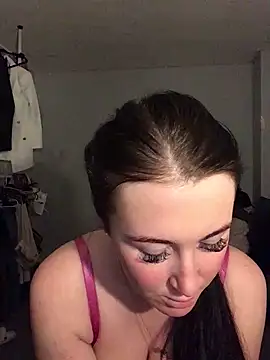 PinkVelvetx online show from March 2026 07:14:02 PM