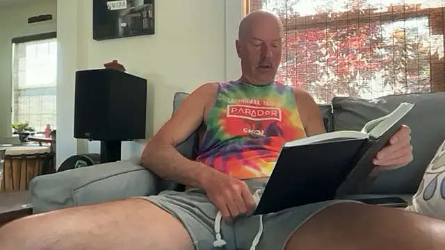 Snapshot of Guy__Grey chatting on July 2026 01:06:02 PM Guy Grey online show from July 2026 01:06:02 PM