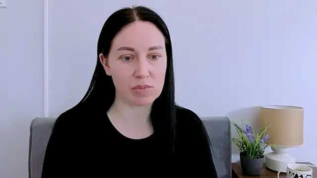 MiaFair online show from April 2026 03:23:01 PM