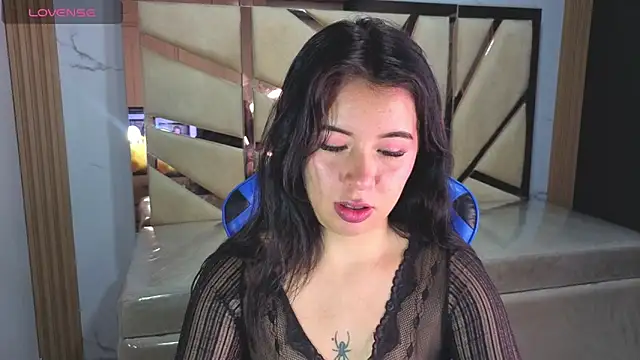 Kylia a online show from March 2026 08:04:02 PM