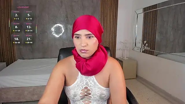 SalmaZahid online show from February 2026 12:47:02 PM