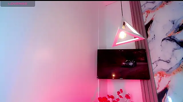 Alondra Wile online show from April 2026 07:21:02 PM