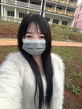 zhuendong000001 online show from March 2026 10:22:01 AM