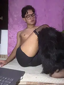 VixHot15 online show from April 2026 04:09:02 AM