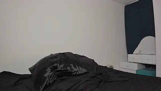 alphaandmuse online show from June 2026 03:43:02 AM