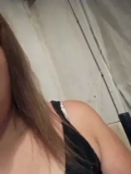 CamiliLuna online show from April 2026 03:45:01 AM