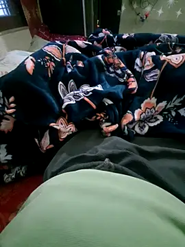 iambesting online show from February 2026 12:28:01 PM