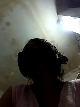 Vandana122 online show from March 2026 03:22:01 PM