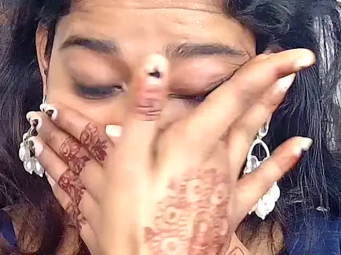 Snapshot of Loving_neha chatting on February 2026 04:09:02 AM Loving neha online show from February 2026 04:09:02 AM