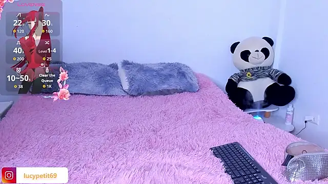 lucy blush online show from March 2026 01:06:01 PM