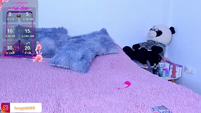 lucy blush online show from March 2026 01:17:01 PM