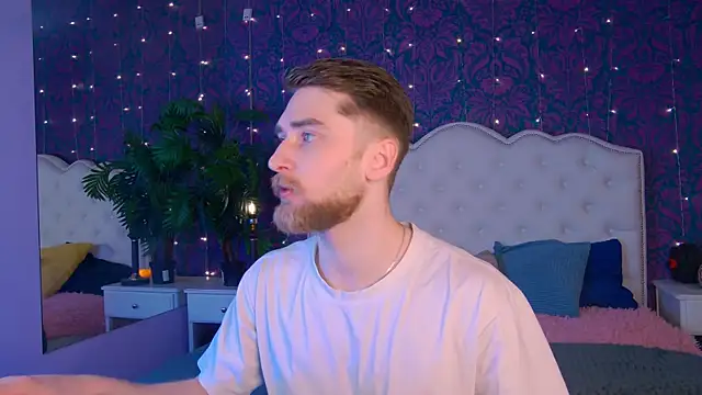 Dexter Raze online show from April 2026 05:07:02 AM