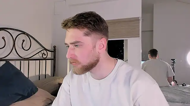 Dexter Raze online show from April 2026 07:45:01 AM