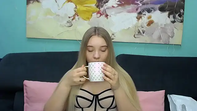 MilanaSiia online show from March 2026 05:37:02 AM