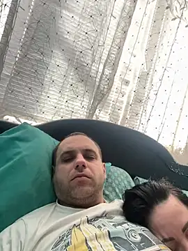 Snapshot of LaBuBupara chatting on February 2026 08:13:02 AM LaBuBupara online show from February 2026 08:13:02 AM