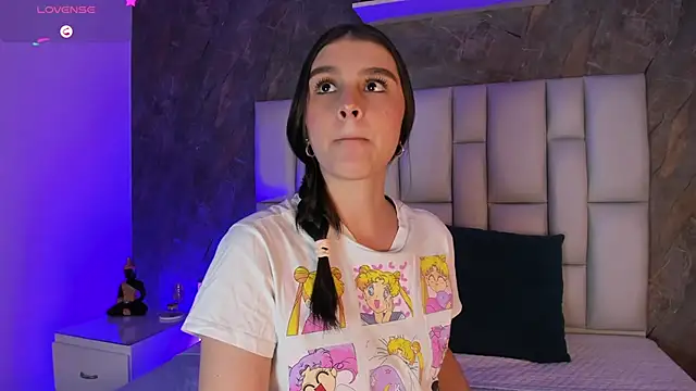 lya gomez online show from April 2026 03:06:02 AM