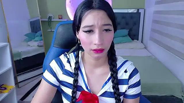 Snapshot of ivvoncute chatting on June 2026 01:15:02 AM ivvoncute online show from June 2026 01:15:02 AM