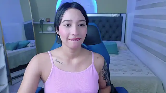 Snapshot of ivvoncute chatting on June 2026 12:56:02 AM ivvoncute online show from June 2026 12:56:02 AM