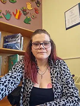 Snapshot of Sexymilf6992 chatting on May 2026 06:28:02 PM Sexymilf6992 online show from May 2026 06:28:02 PM