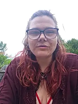 Snapshot of Sexymilf6992 chatting on June 2026 11:53:02 PM Sexymilf6992 online show from June 2026 11:53:02 PM