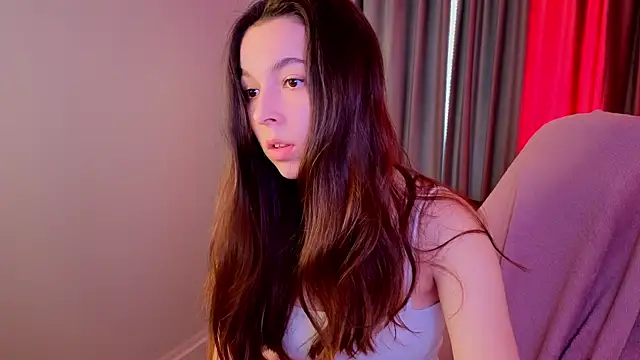 Snapshot of BellaThery chatting on July 2026 05:14:02 AM BellaThery online show from July 2026 05:14:02 AM