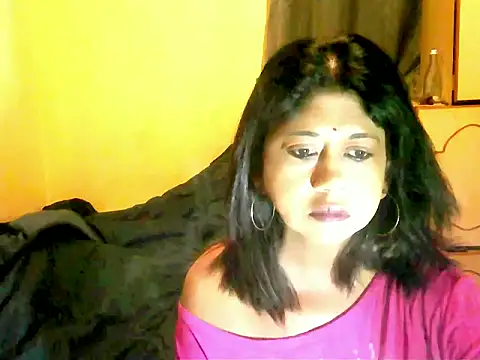 IndianPleasures21 online show from April 2026 09:17:02 PM