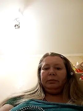 KiraStanton online show from March 2026 05:08:01 PM