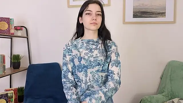 Lilian Merf online show from April 2026 08:11:01 AM