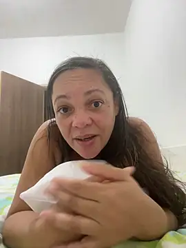 Vicky-43 online show from April 2026 01:03:01 AM