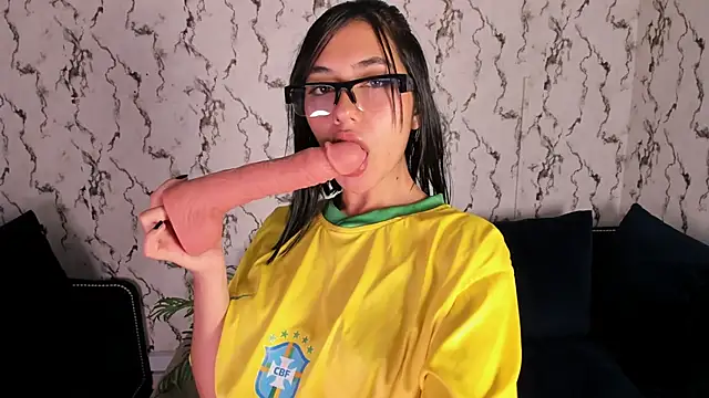 Fiorelaa  online show from June 2026 11:53:02 AM