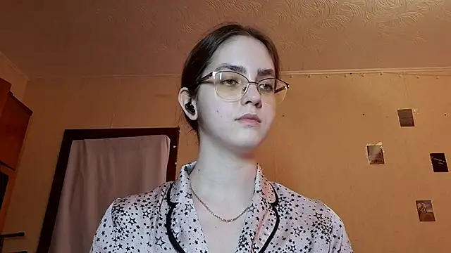 Katelemon online show from April 2026 11:19:01 AM