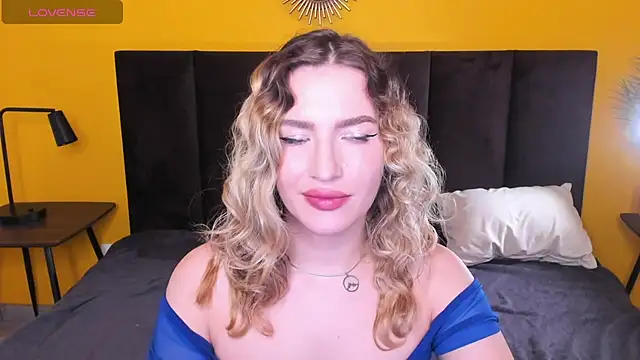 StellaAlluring online show from April 2026 01:41:01 AM