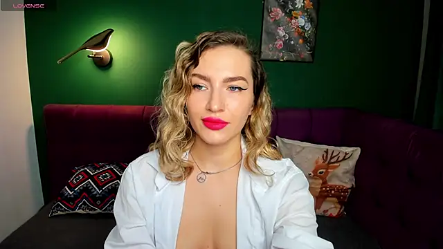 StellaAlluring online show from April 2026 01:30:01 AM