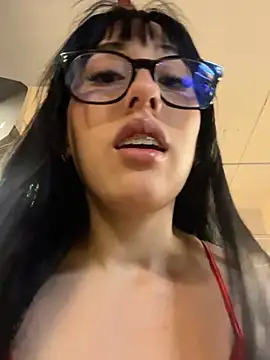susi chimm online show from July 2026 01:55:02 AM