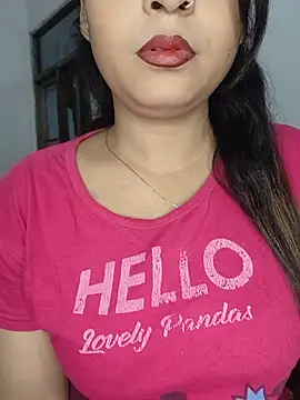 Snapshot of Shanaya-Hotty chatting on July 2026 08:35:01 PM Shanaya-Hotty online show from July 2026 08:35:01 PM