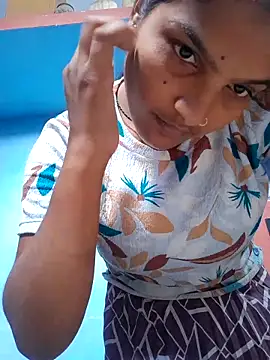 Akai-cam online show from April 2026 06:47:02 AM