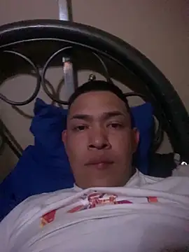 Snapshot of a1caponii chatting on February 2026 04:13:02 AM a1caponii online show from February 2026 04:13:02 AM