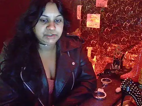 MistressMileenaMiami online show from August 2026 03:10:01 PM