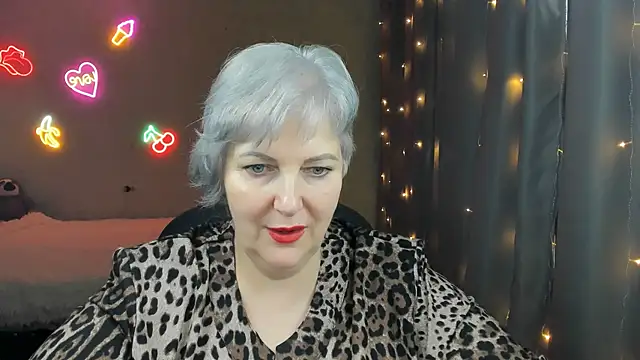 Mary-Leee online show from March 2026 07:05:01 AM