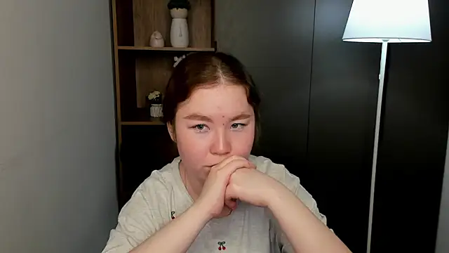 VelvaRomiro online show from February 2026 08:33:02 AM