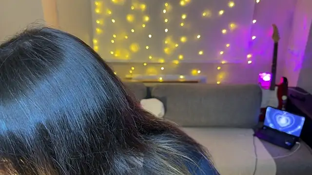 Snapshot of RiotKitten1 chatting on February 2026 10:22:01 PM RiotKitten1 online show from February 2026 10:22:01 PM