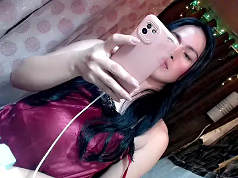 Snapshot of Chulafox chatting on April 2026 07:05:02 PM Chulafox online show from April 2026 07:05:02 PM